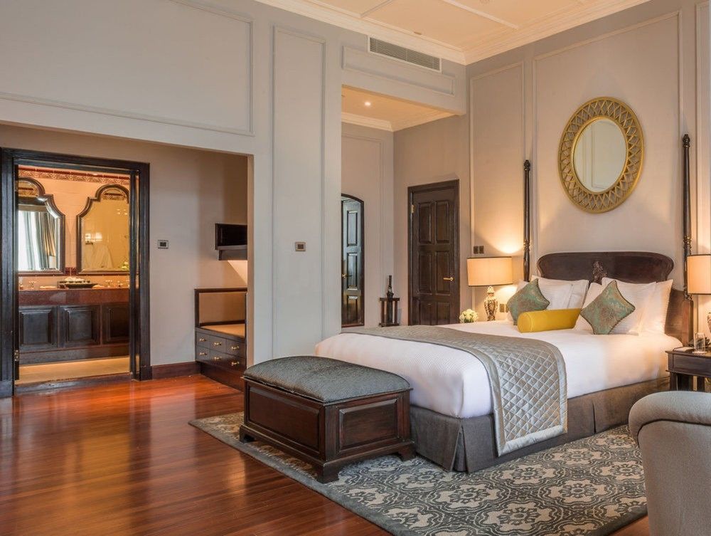 The Strand, Yangon Luaran gambar
